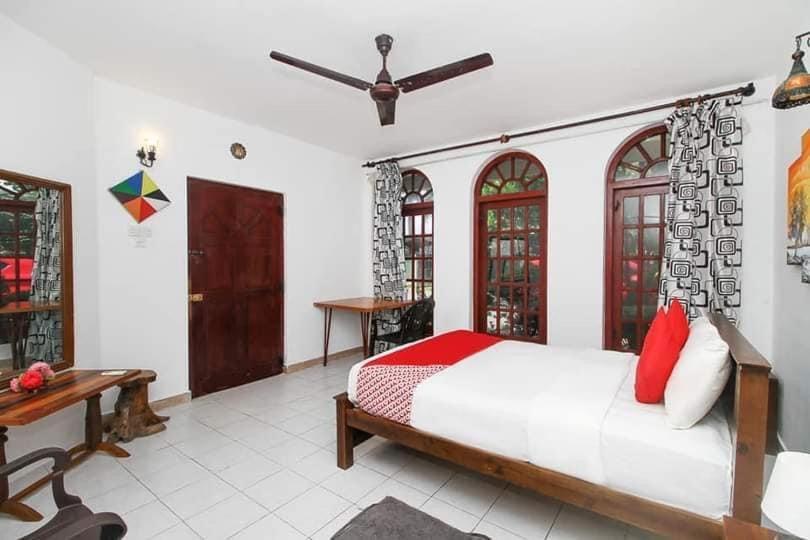 Oyo 459 Barasti Beach Resort Калутара Екстериор снимка