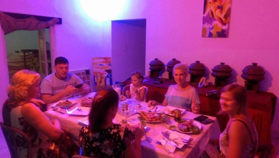 Oyo 459 Barasti Beach Resort Калутара Екстериор снимка