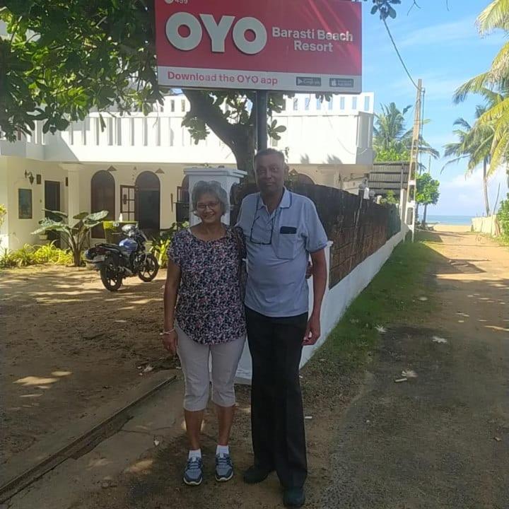 Oyo 459 Barasti Beach Resort Калутара Екстериор снимка